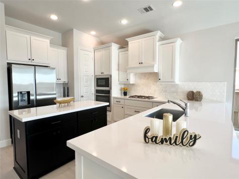 8711 Harbor Pines Drive Cypress TX 77433