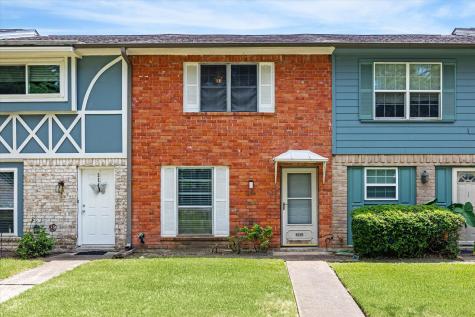 3842 Laura Leigh Drive Friendswood TX 77546