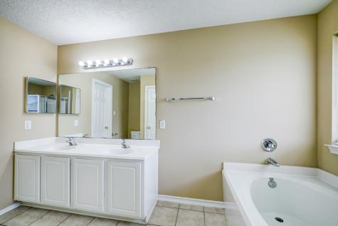 14306 Mirkwood Lane Houston TX 77014
