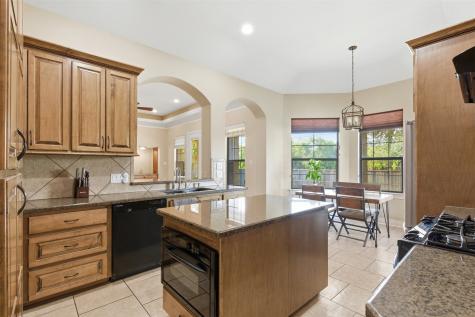 914 Quintana Roo Place Seabrook TX 77586