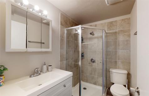 4507 W Bayshore Drive Bacliff TX 77518