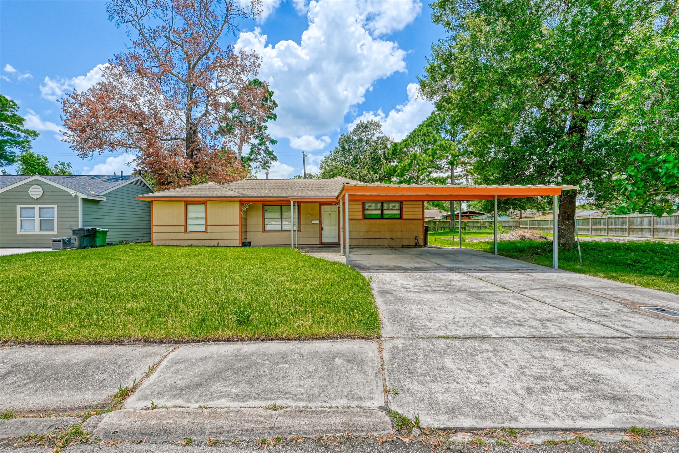 3530 Burgundy Lane Houston TX 77023