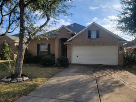 12402 Shady Brook Drive Pearland TX 77584