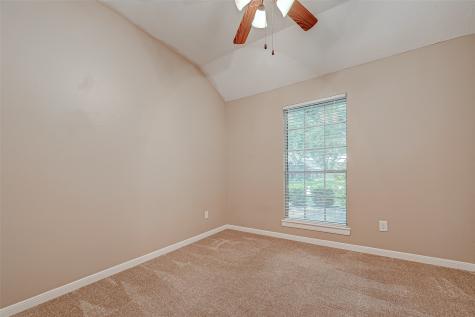 1813 Castle Oaks Drive Pearland TX 77581