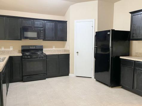 613 27th Avenue N Texas City TX 77590