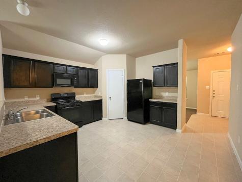 613 27th Avenue N Texas City TX 77590