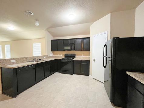613 27th Avenue N Texas City TX 77590