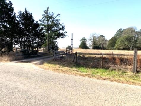 26011 Bernard Road New Ulm TX 78950