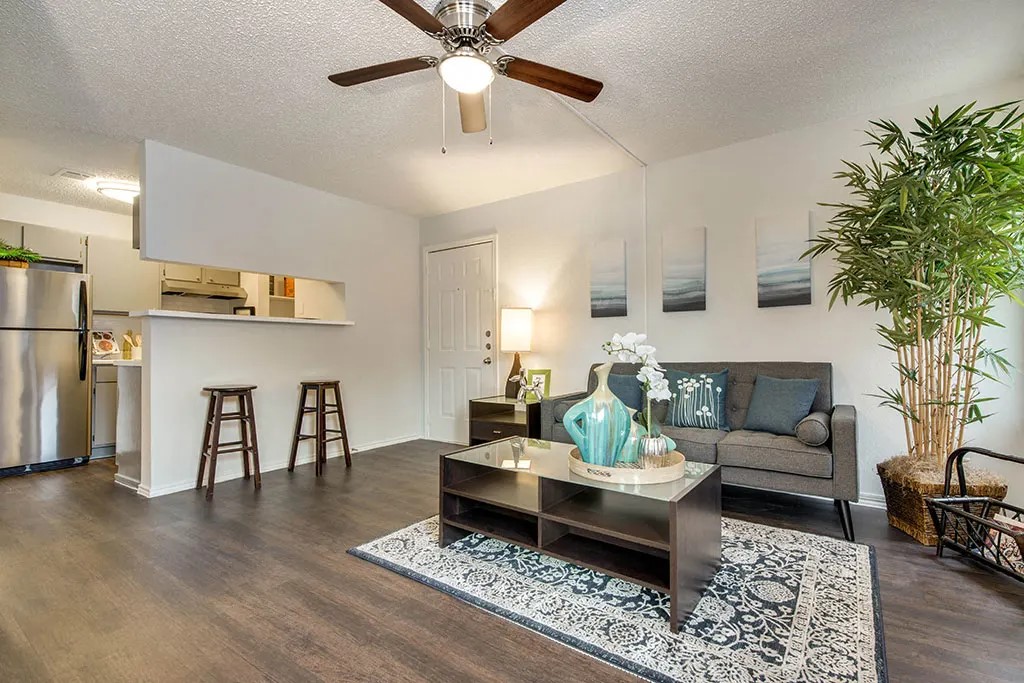 7610 Cameron Road 322 Austin TX 78752