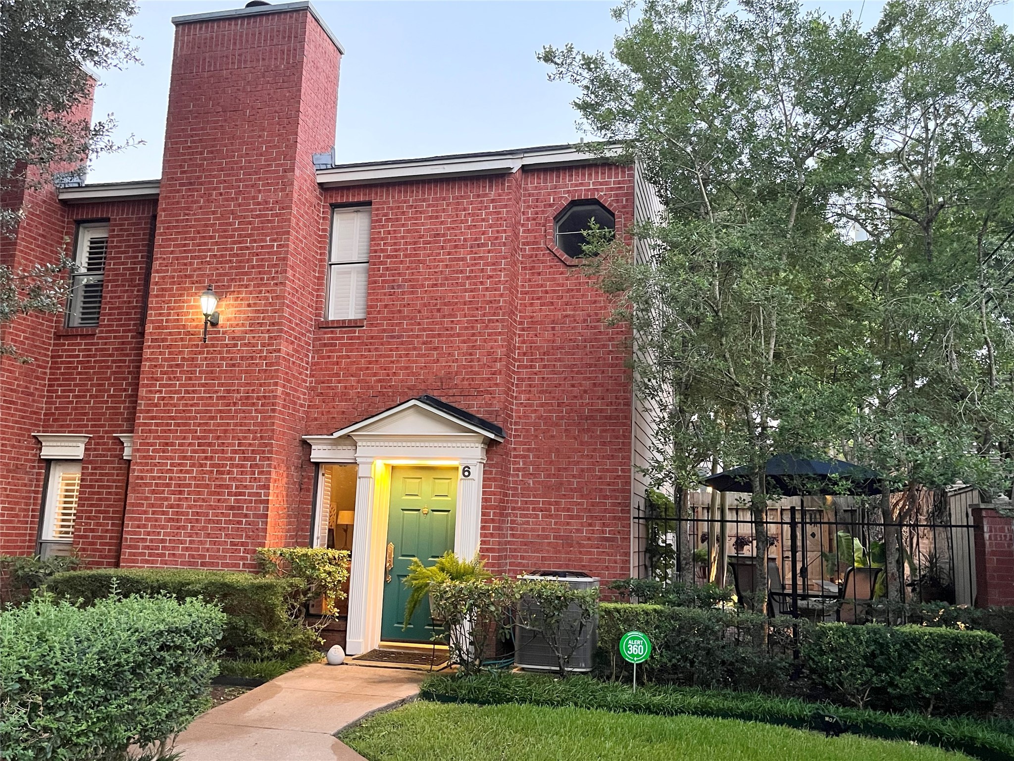 3330 Las Palmas Street 6 Houston TX 77027