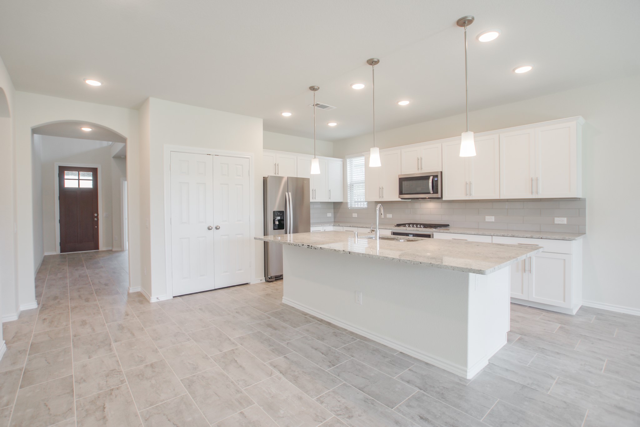 3 Pioneer Canyon Place Tomball TX 77375