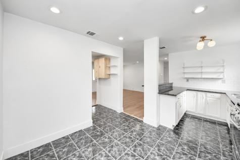 7722 Elm Street Houston TX 77023