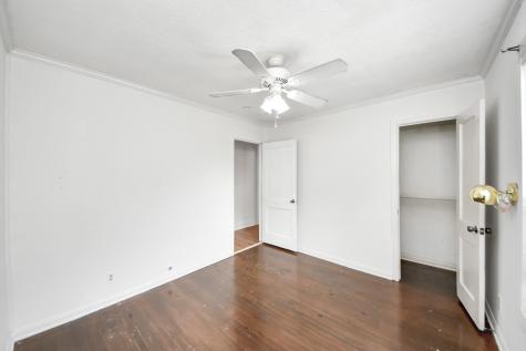 7722 Elm Street Houston TX 77023