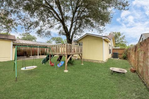 7722 Elm Street Houston TX 77023