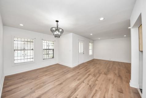 7722 Elm Street Houston TX 77023