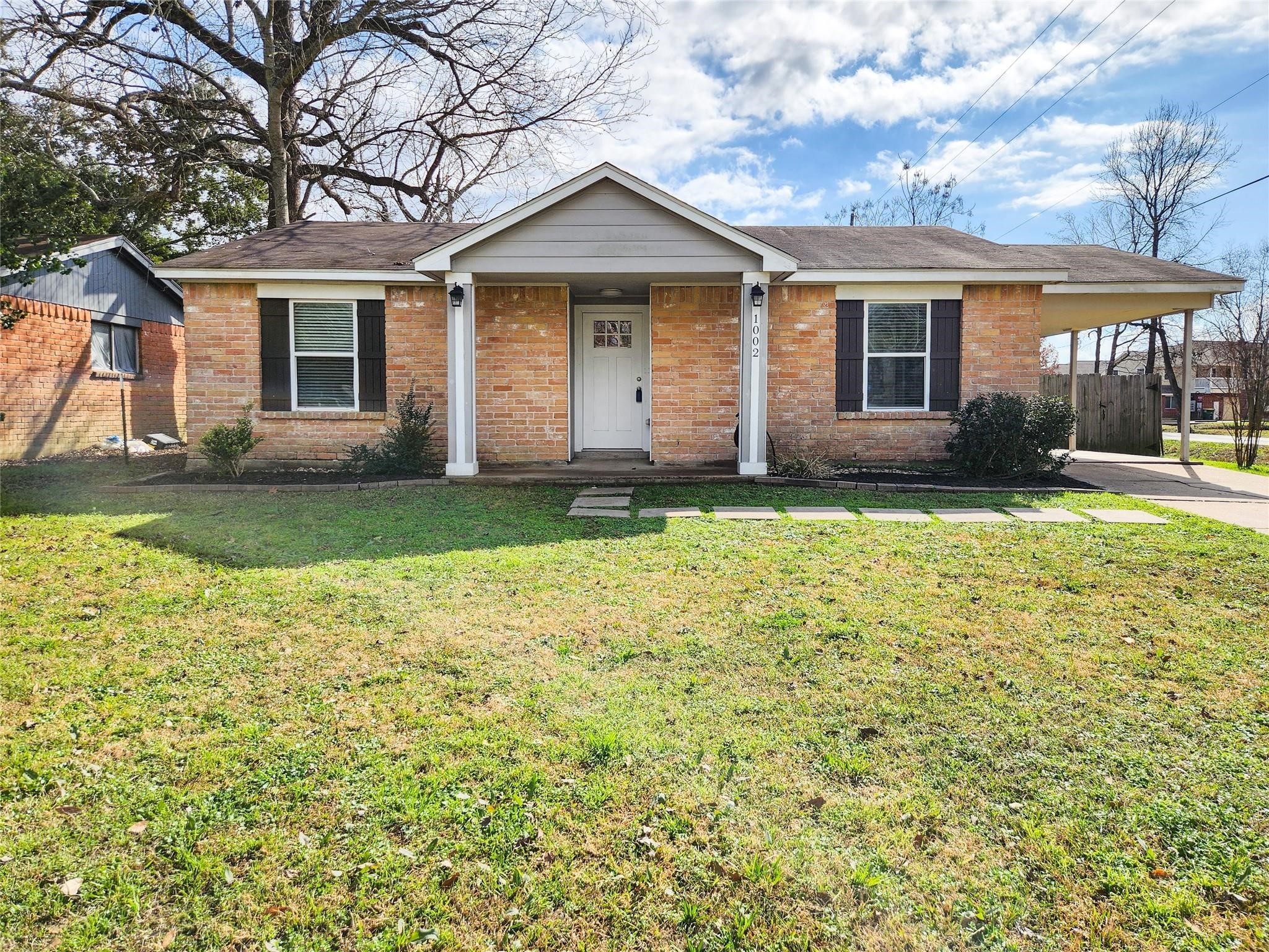 1002 Surrey Court Tomball TX 77375