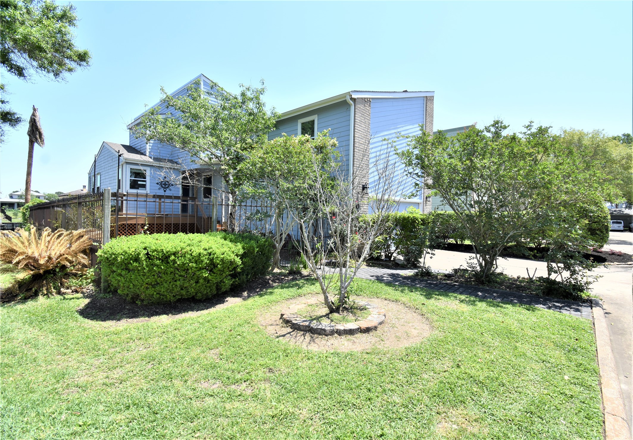 2403 Intrepid Way League City TX 77573