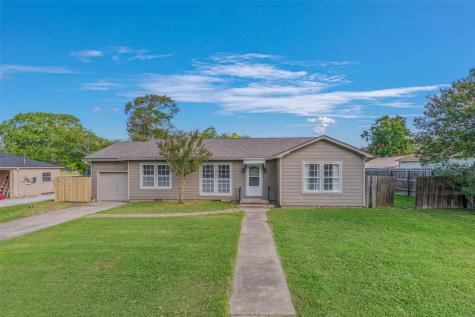 1113 Felder Street Navasota TX 77868