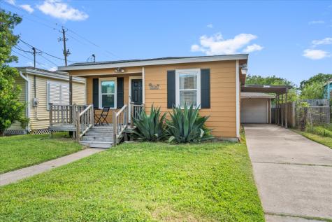 2506 40th Street Galveston TX 77550