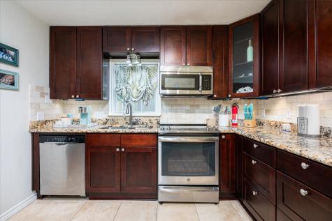 2506 40th Street Galveston TX 77550
