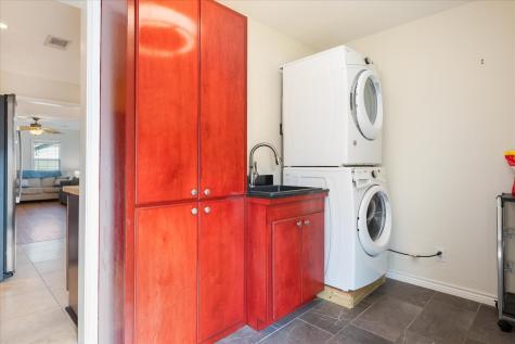 2506 40th Street Galveston TX 77550