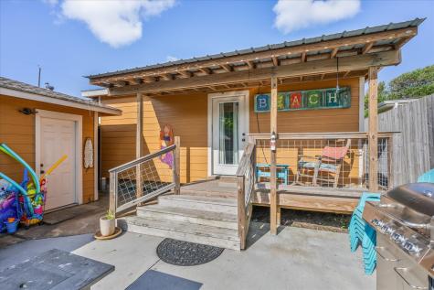2506 40th Street Galveston TX 77550