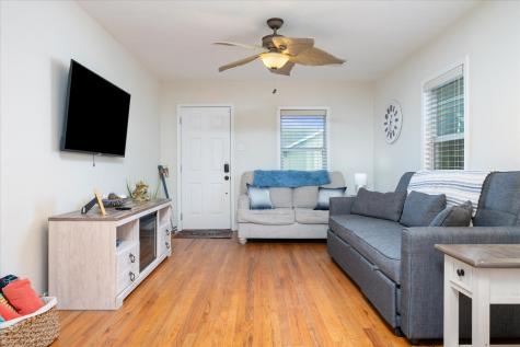 2506 40th Street Galveston TX 77550