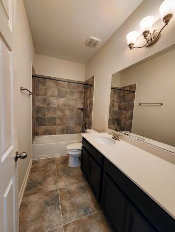 3402 Melony Hill Lane Pearland TX 77584