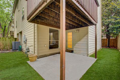 911 Reinicke Street Houston TX 77007