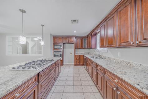 10915 Sagecrest Lane Houston TX 77089