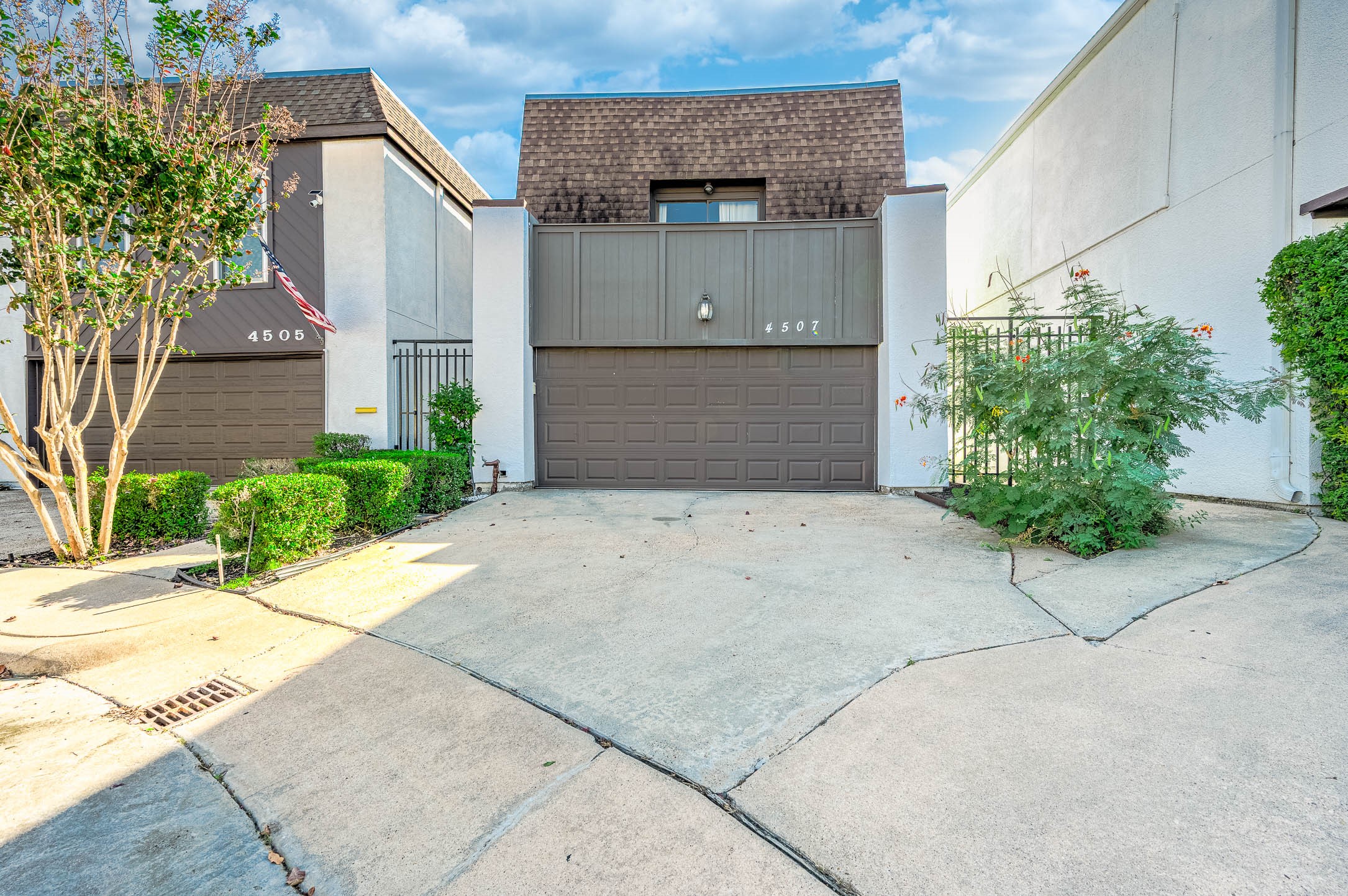 4507 Medinah Place Bellaire TX 77401
