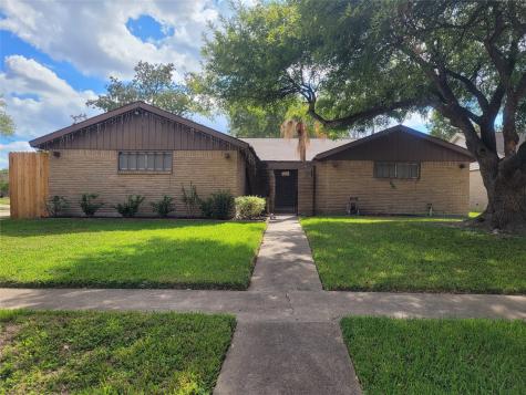 8803 Tanager Street Houston TX 77036