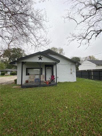 9334 Lomax Street Houston TX 77093