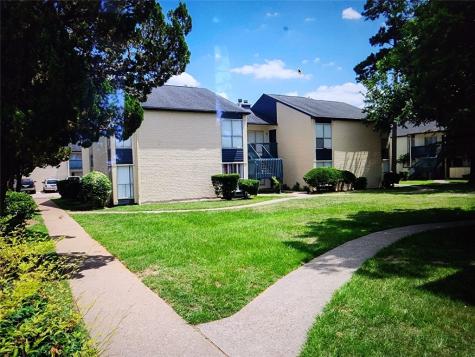 2402 Bammelwood Drive 226 Houston TX 77014