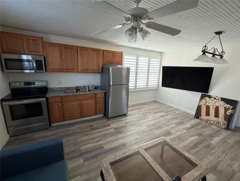 8 Bayvilla Street Baytown TX 77520