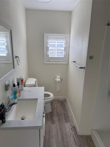 8 Bayvilla Street Baytown TX 77520