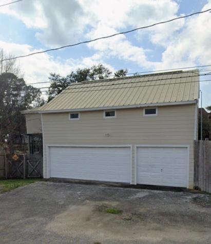 8 Bayvilla Street Baytown TX 77520