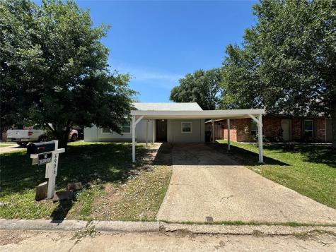 4906 Caranchua Reef Drive Bacliff TX 77518