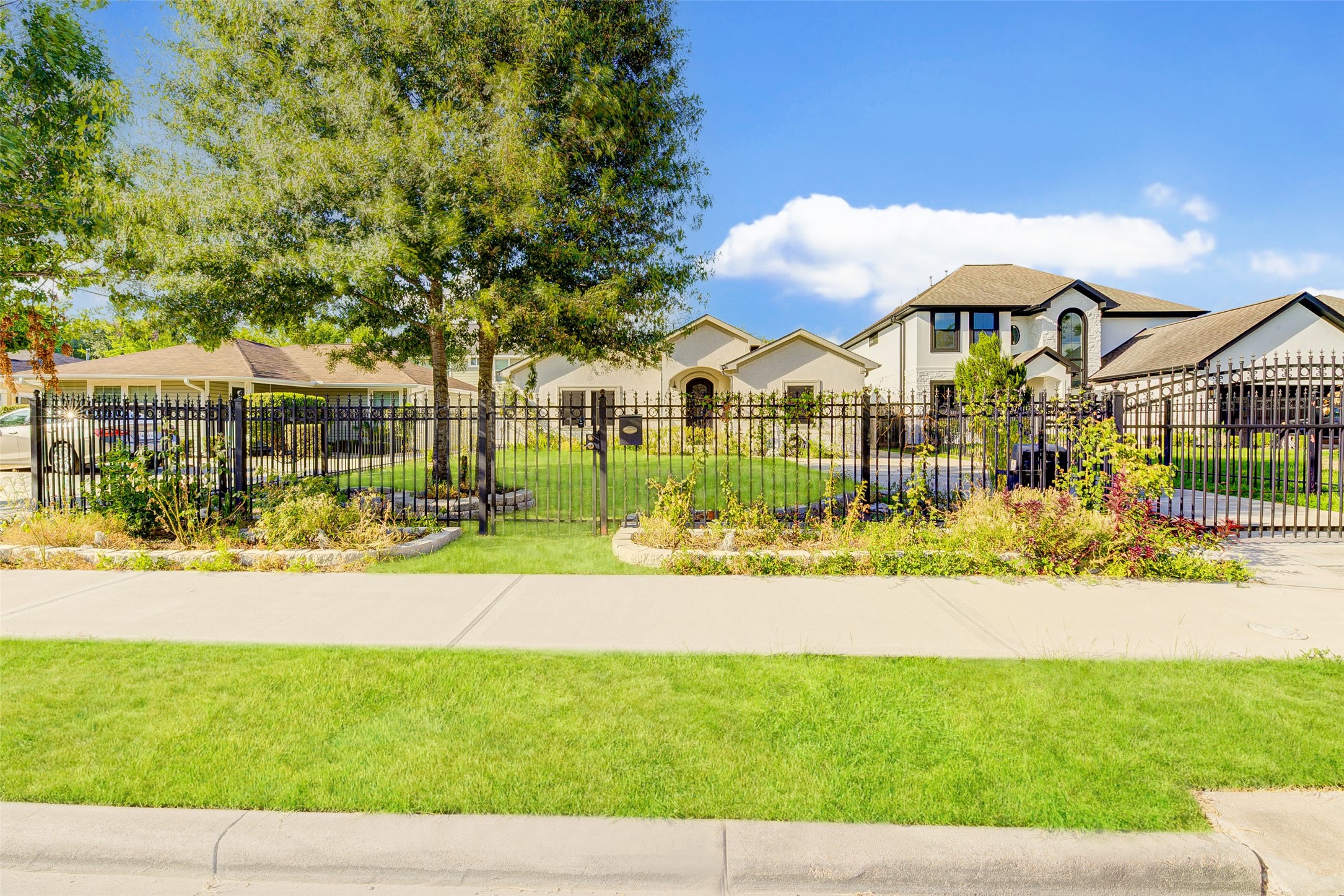 3527 Charleston Street Houston TX 77021