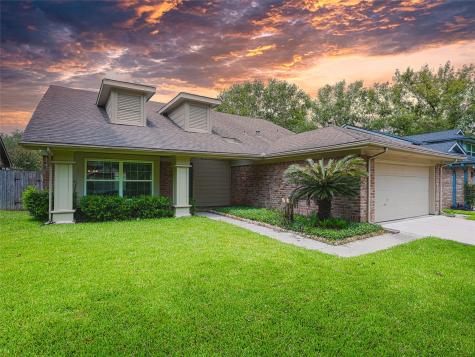 2204 Brook View Lane Sugar Land TX 77479
