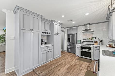 515 Foxglove Lane Houston TX 77076