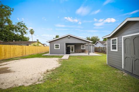 515 Foxglove Lane Houston TX 77076