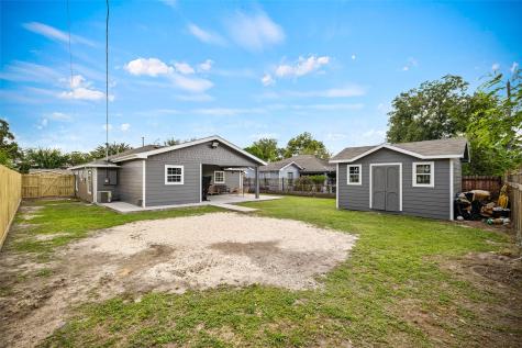 515 Foxglove Lane Houston TX 77076