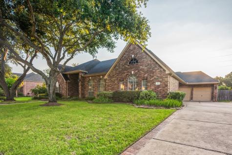 1826 Parklake Village Katy TX 77450
