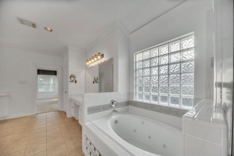 1826 Parklake Village Katy TX 77450
