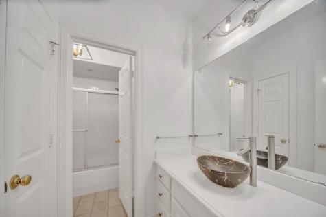 1826 Parklake Village Katy TX 77450