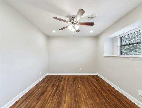 5807 Burlinghall Drive Houston TX 77035