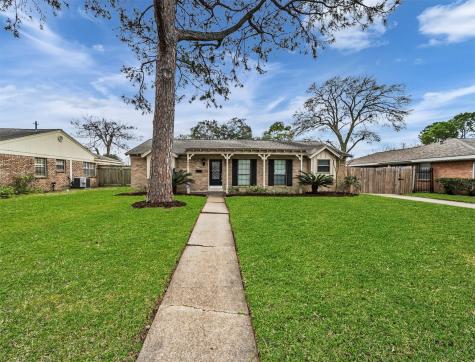 5807 Burlinghall Drive Houston TX 77035