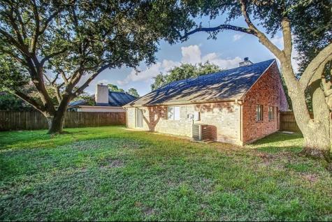 1502 Park Wind Drive Katy TX 77450