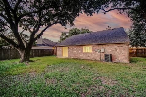 1502 Park Wind Drive Katy TX 77450